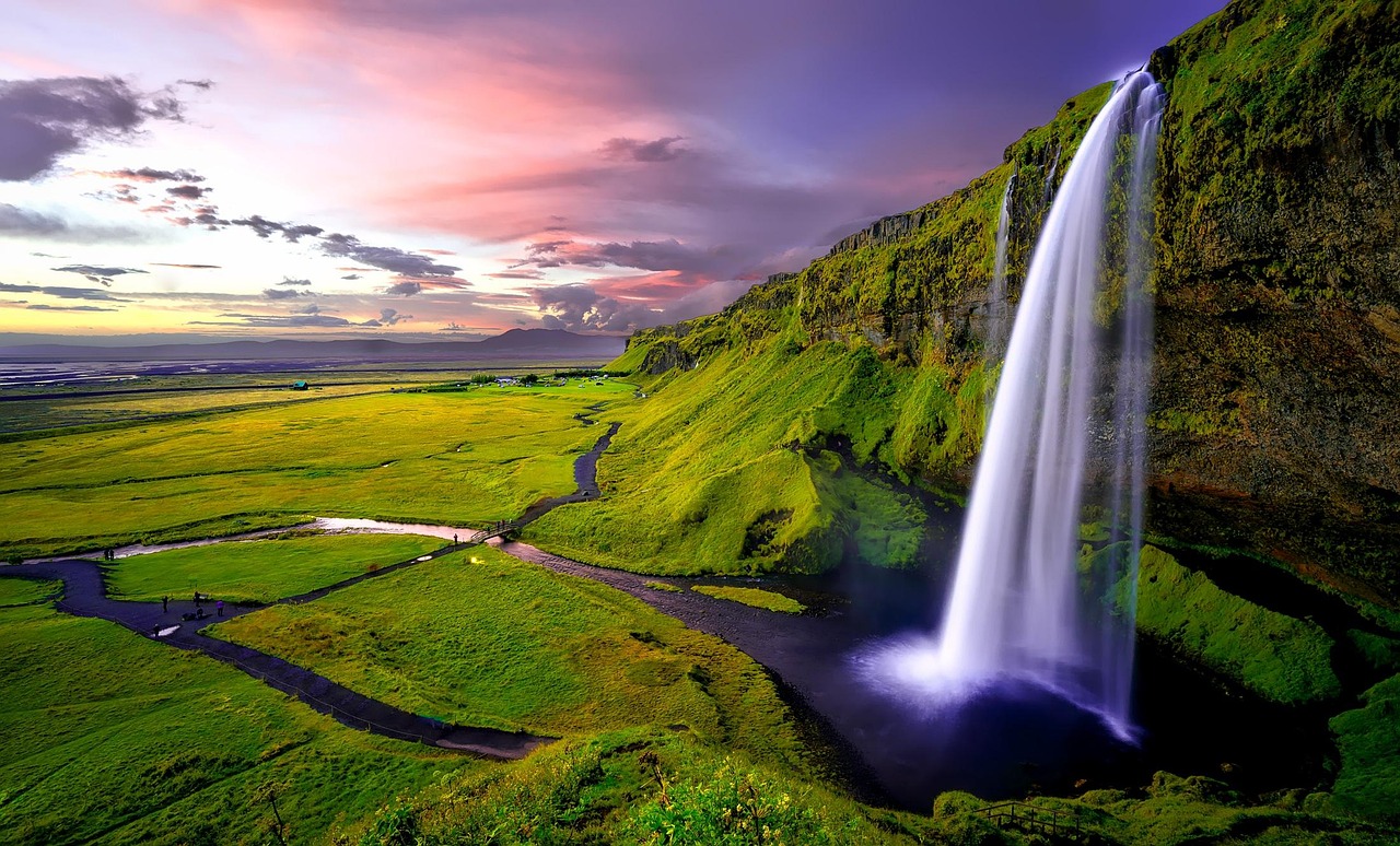 Iceland: Environmental Taxes Meet Record Tourism Growth (Image Credits: Pixabay)