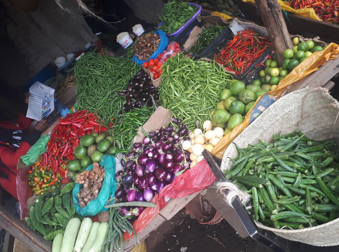 Culinary Storytelling Through Market Stalls (image credits: wikimedia)