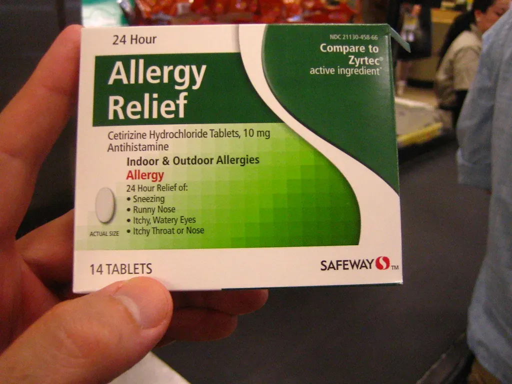 First-Generation Antihistamines Like Diphenhydramine (Image Credits: Flickr)