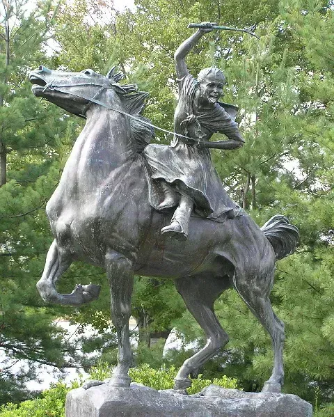 8. Sybil Ludington - The Teenage Paul Revere Nobody Talks About (Image Credits: Originally from en.wikipedia; description page is (was) here

first upload in en wikipedia on 20:08, 23 April 2006 by Anthony22 (I took this photograph of the statue of Sybil Ludington on Gleneida Avenue in Carmel, New York. GFDL-self  -  GNU Free Documentation License), Public domain, https://commons.wikimedia.org/w/index.php?curid=3139772)