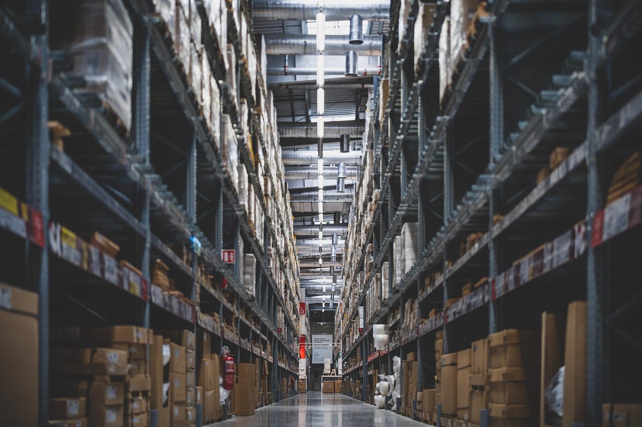 Bulk Purchasing Power That Individual Shoppers Can't Touch (Image Credits: Pixabay)
