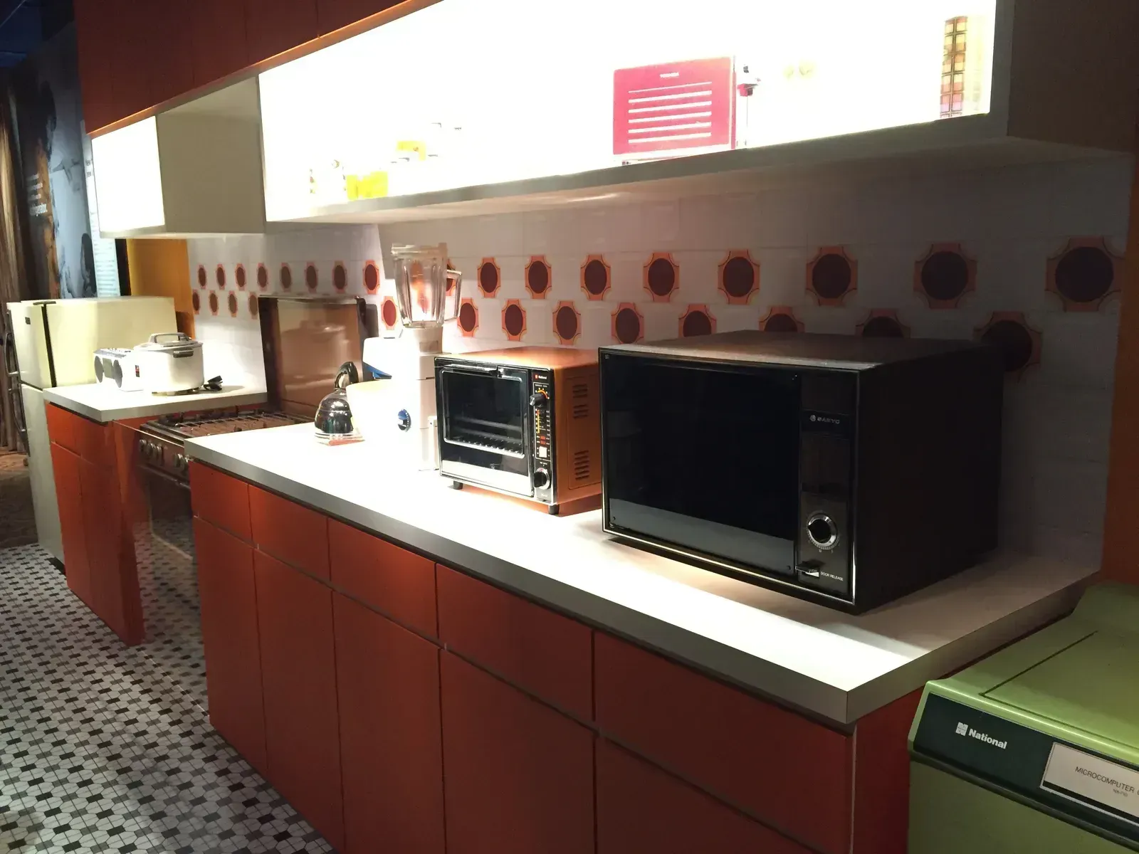 Severely Outdated Kitchens and Bathrooms (Image Credits: Wikimedia)