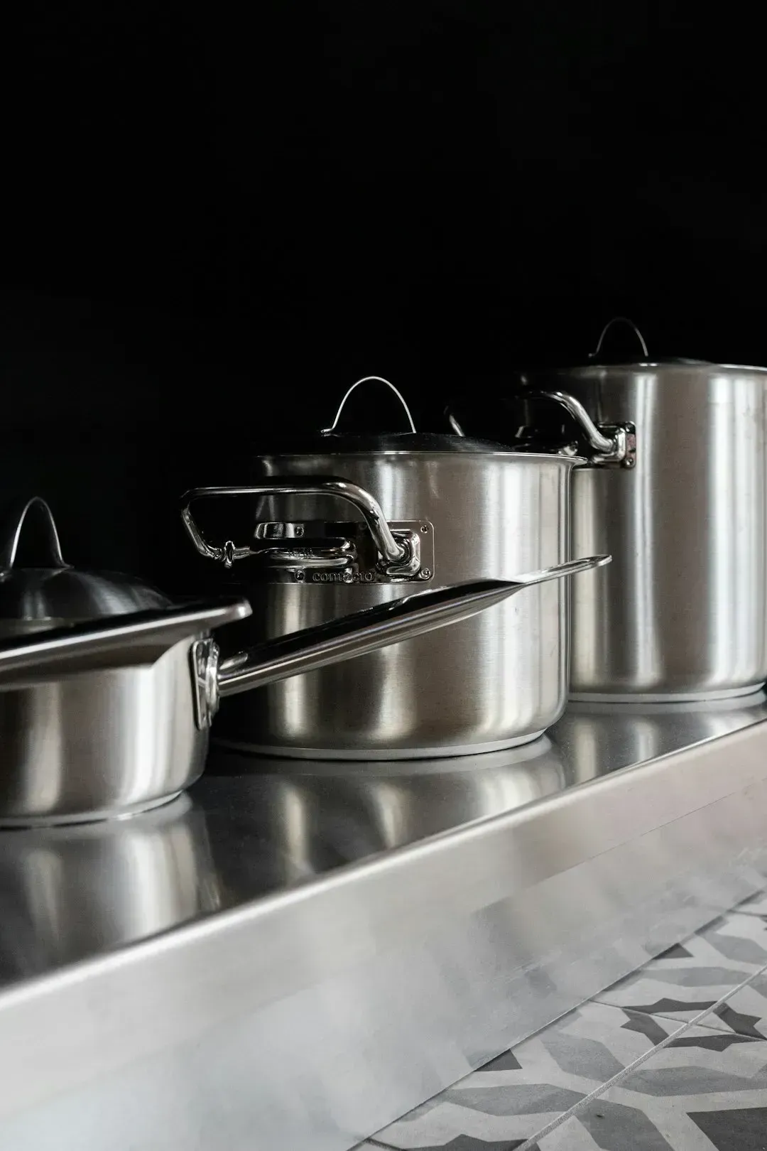 Stainless Steel Appliances (Image Credits: Unsplash)