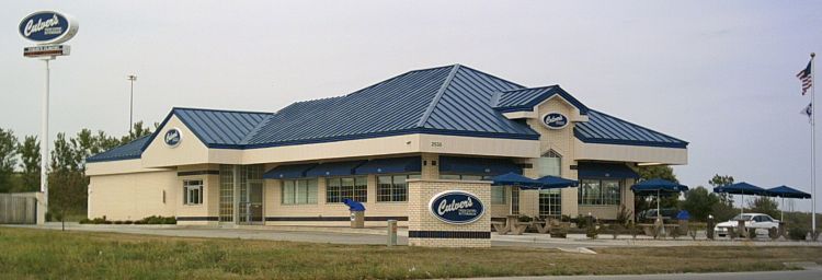 Culver's Claims Silver Medal Status in Cleanliness Rankings (image credits: Own work by the original uploader, CC BY-SA 3.0, https://commons.wikimedia.org/w/index.php?curid=42509191)