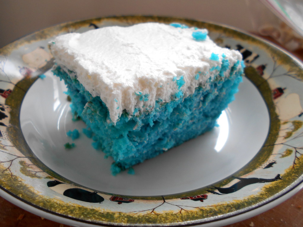 Poke Cake - The Dessert That Turned Baking Into an Art Project (image credits: flickr)
