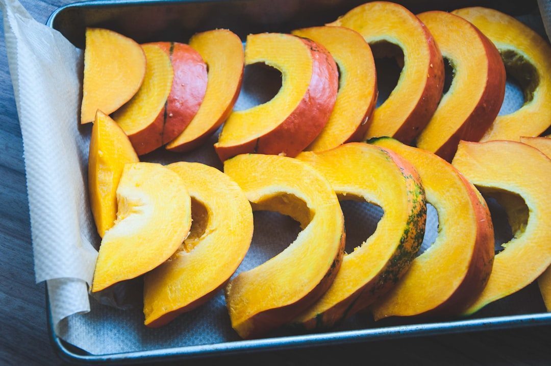 Cut Fruits Lose Their Natural Protection (Image Credits: Unsplash)