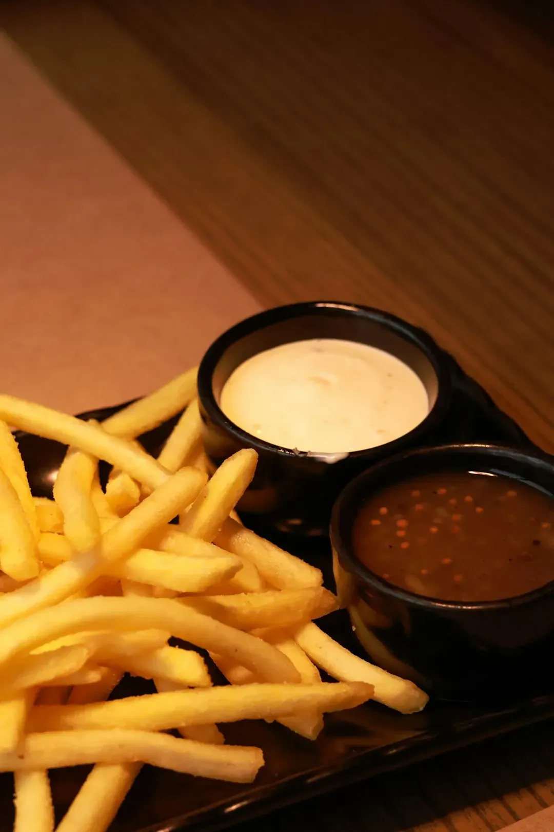 Perfectly Seasoned Steakhouse Fries (Image Credits: Unsplash)