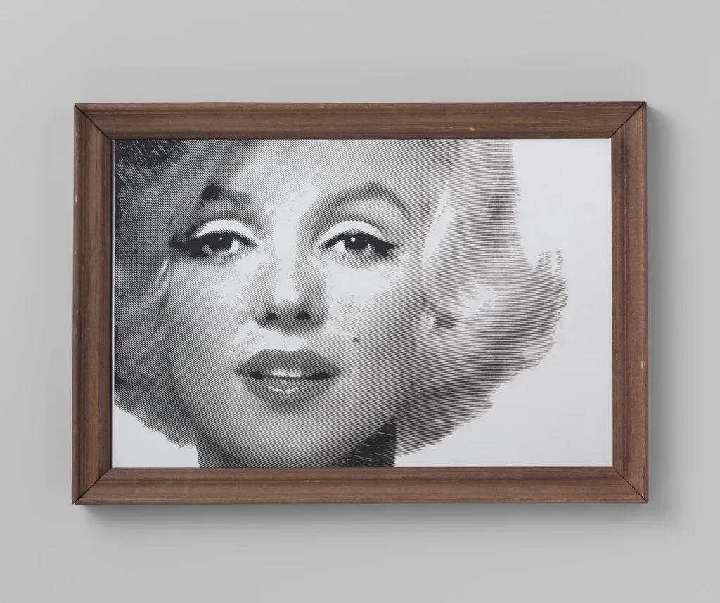 3. Marilyn Monroe Left Everything to the Wrong Person (Image Credits: Rawpixel)