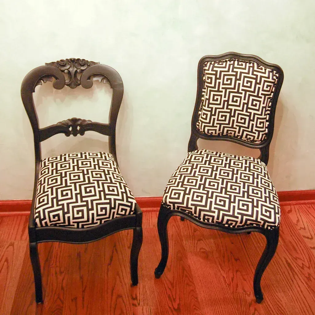 3. Reupholster a Chair Seat or Cushion (Stacie Stacie Stacie, Flickr, CC BY-SA 2.0)