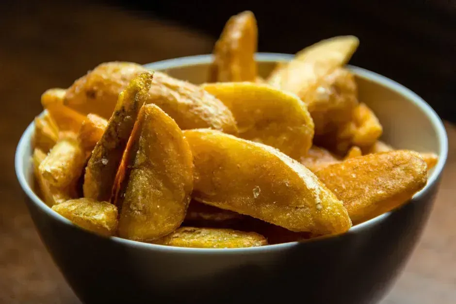 2. Deep-Fried Potato Products in Trans Fat Oils (Image Credits: Pexels)