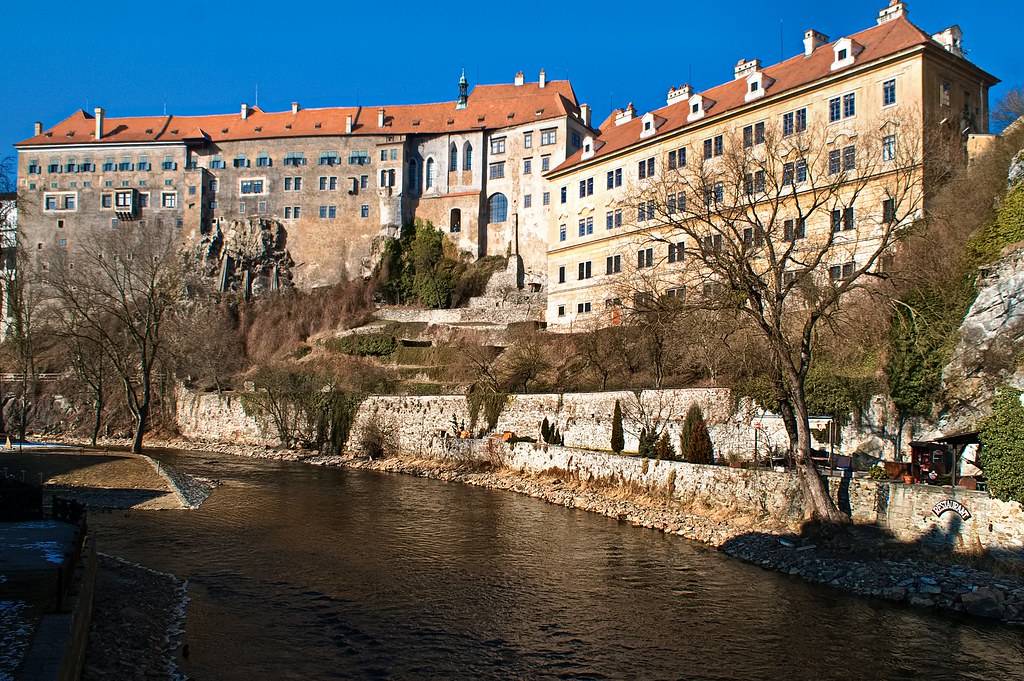 Cesky Krumlov, Czech Republic - The Bohemian Renaissance Marvel (Image Credits: Flickr)