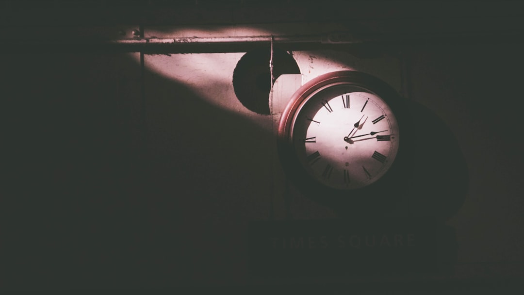What Actually Happens When Your Body Crosses Time Zones (image credits: unsplash)
