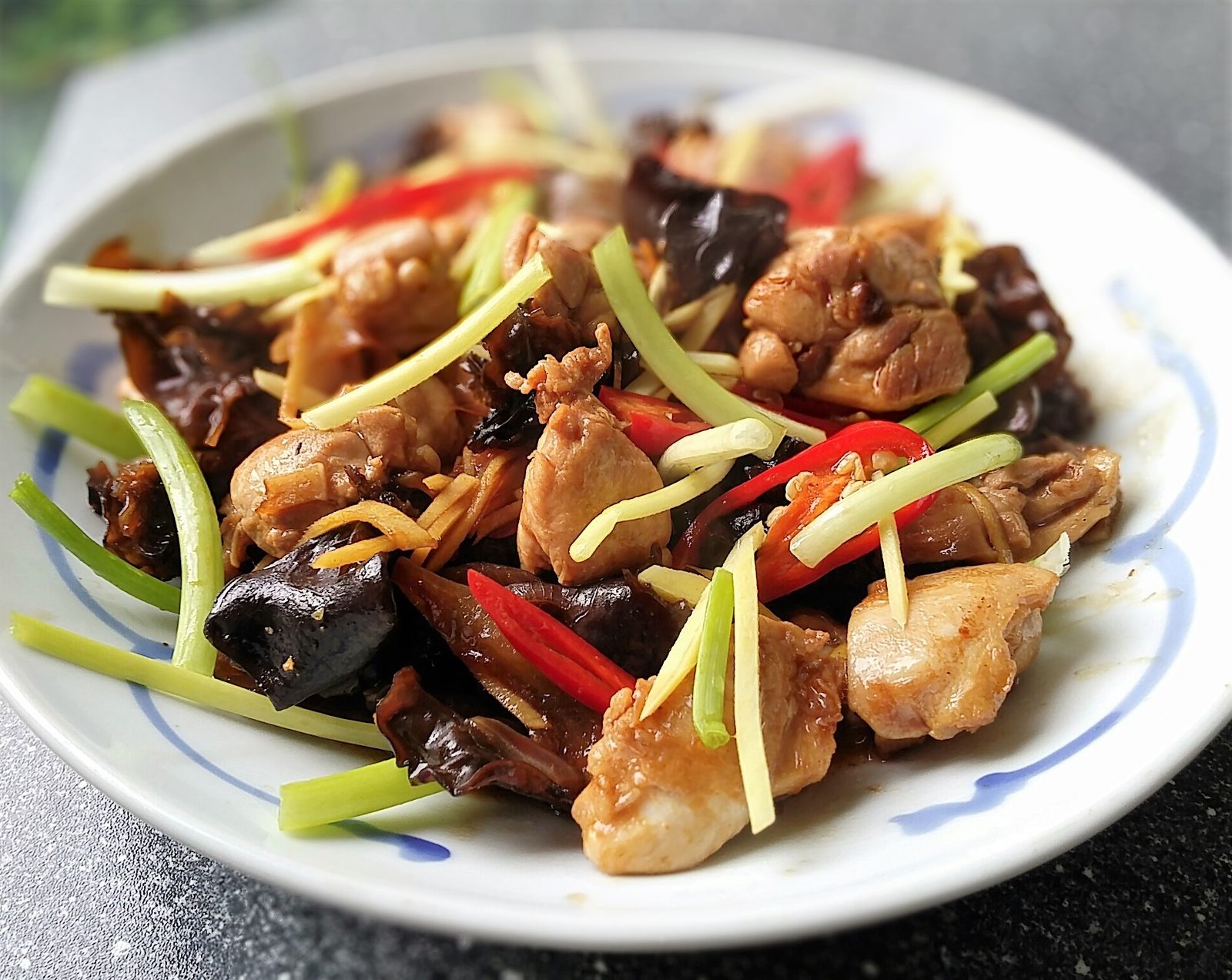 Chicken Stir-Fry (Image Credits: Wikimedia)
