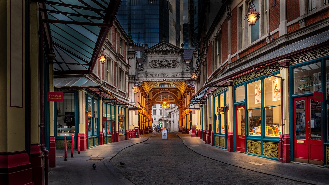 Borough Market London - From Medieval Bridge Market to Modern Food Haven (image credits: pixabay)