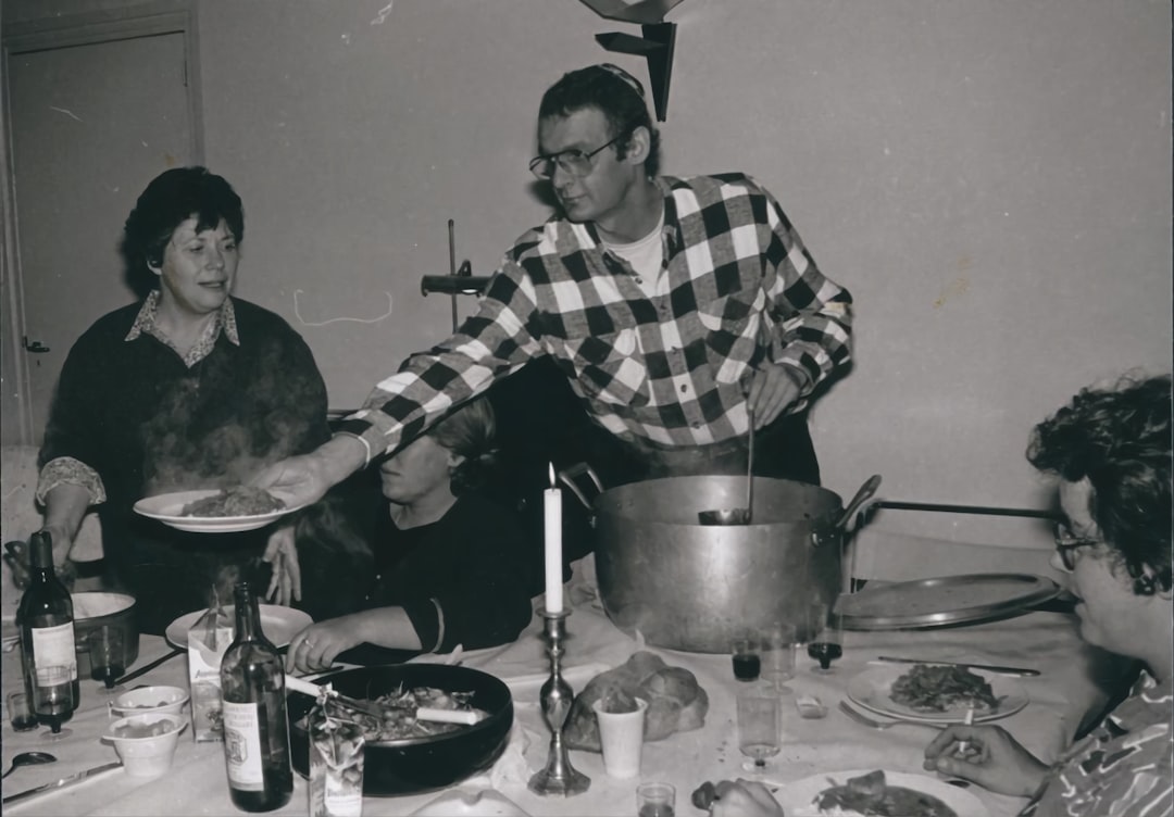 Fondue - The Party in a Pot That Brought Everyone Together (image credits: unsplash)