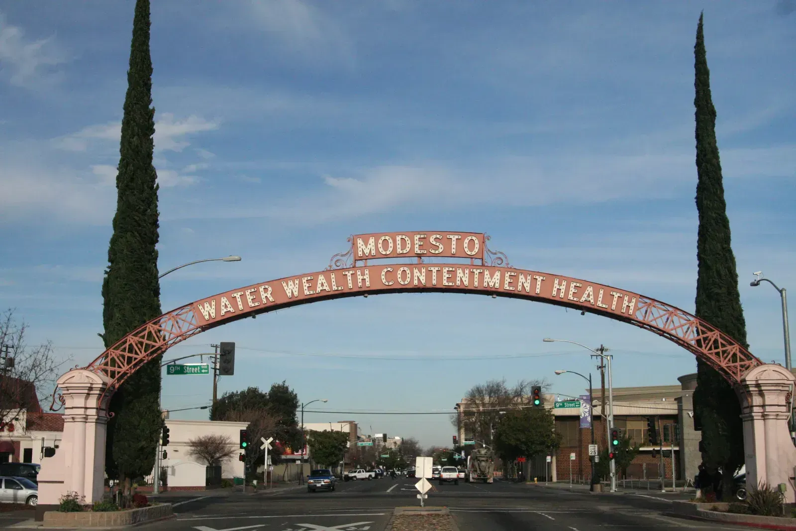 Modesto: Central Valley Affordability With Urban Amenities (Image Credits: Transferred from en.wikipedia to Commons by BokicaK using CommonsHelper., Public domain, https://commons.wikimedia.org/w/index.php?curid=13306407)