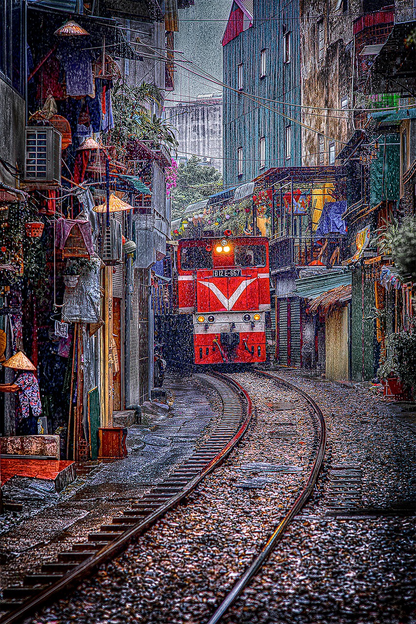 The Reunification Express, Vietnam (Image Credits: Pixabay)