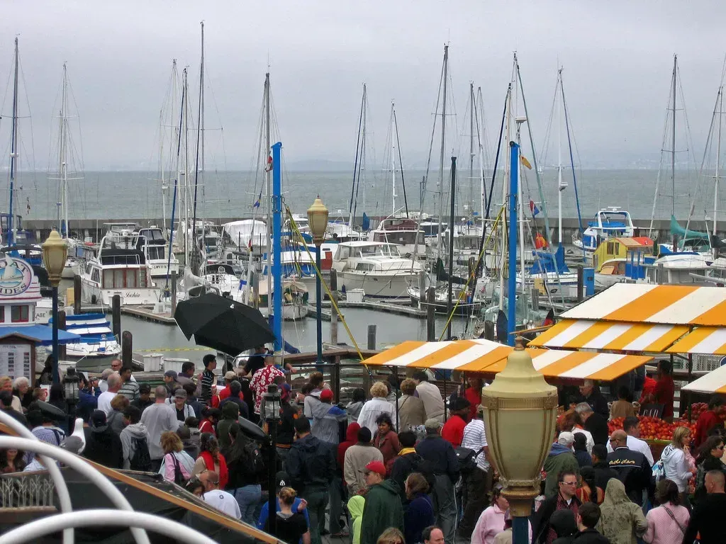 Fisherman's Wharf, San Francisco: The Tourist Trap Crown Jewel (Image Credits: Flickr)