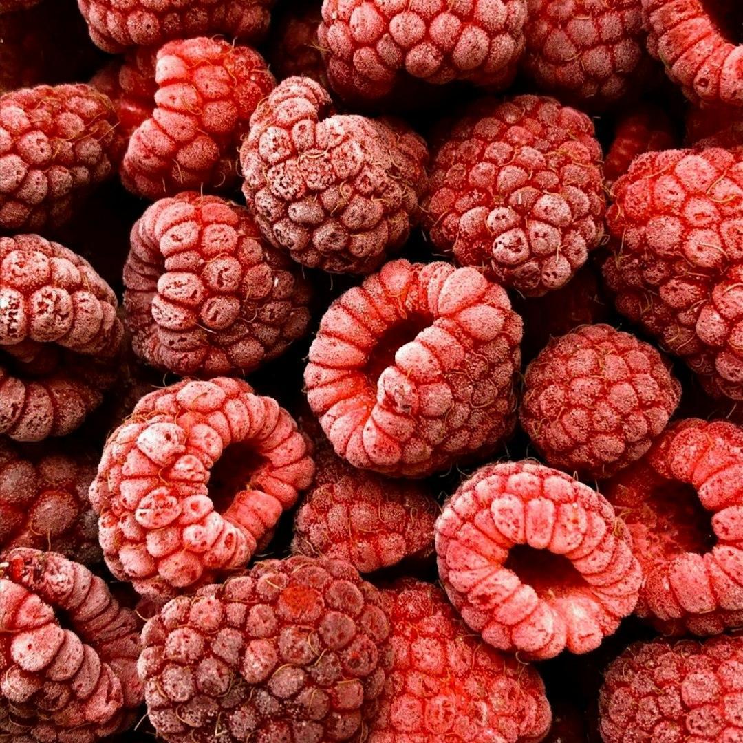 Raspberries: The Fiber-Rich All-Stars (Image Credits: Unsplash)