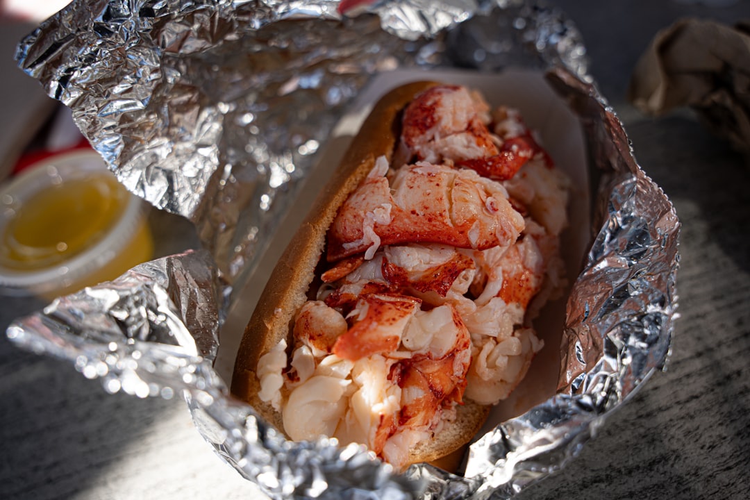 Maine Lobster Roll - New England's Summer Luxury (image credits: unsplash)