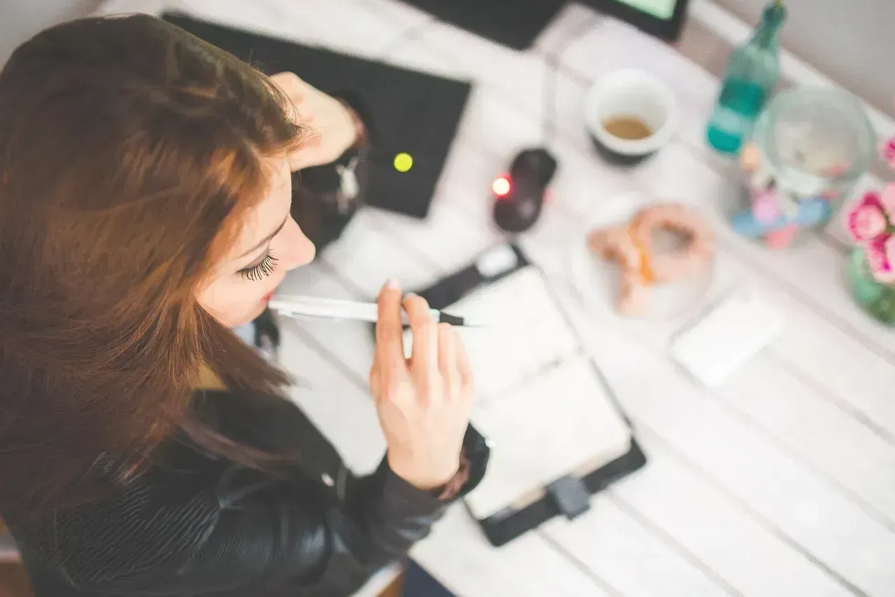 3. They Work Fewer Hours but Often Achieve More (Image Credits: Pixabay)