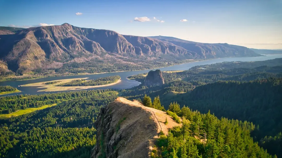 Historic Columbia River Highway, Oregon (Image Credits: Unsplash)