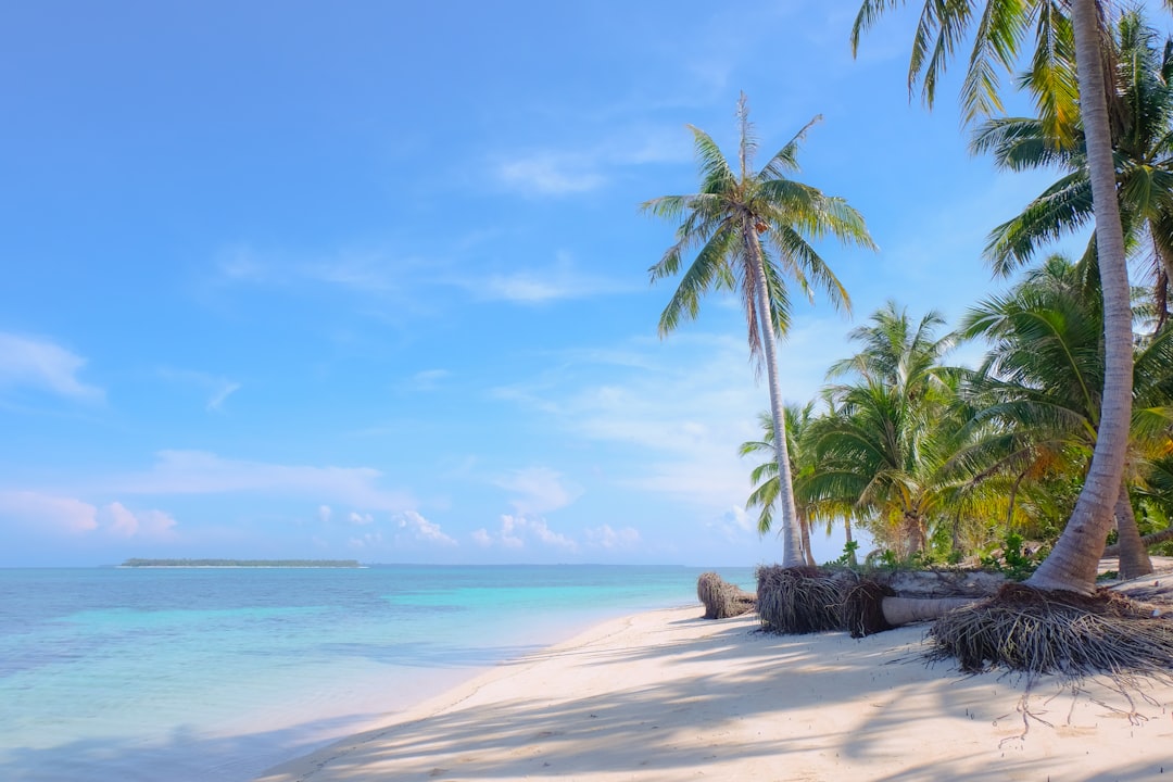 Philippines: Island Paradise for Pennies (Image Credits: Unsplash)