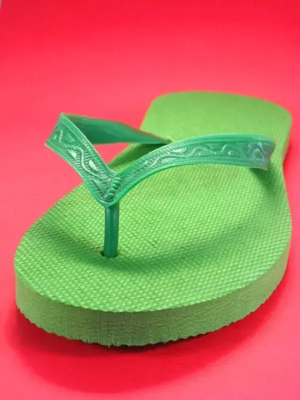 3. Flip-Flops and Open-Toed Sandals (Image Credits: Flip flops

Uploaded by SchuminWeb, CC BY 2.0)