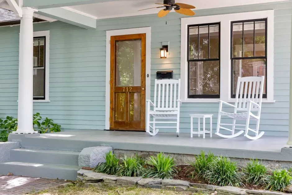 Create a front porch or courtyard retreat (Image Credits: Pexels)