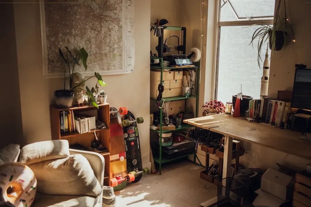 Clutter, control, and the mind (Image Credits: Unsplash)