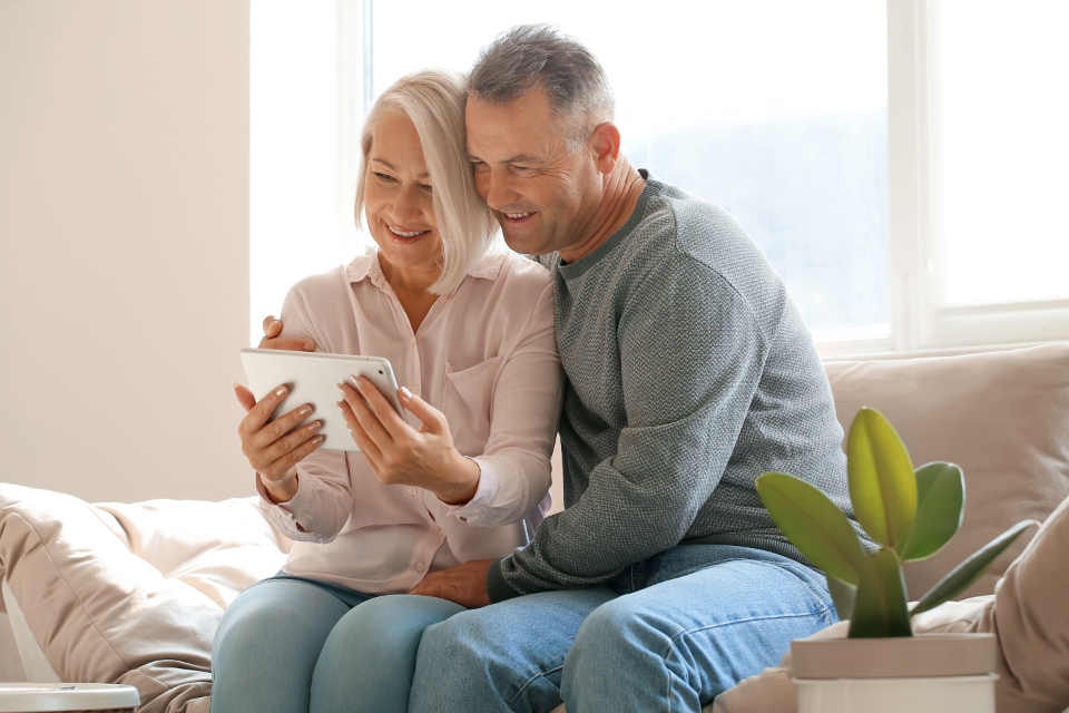 Living Fully May Matter More Than Maximizing Benefits (image credits: stocksnap)