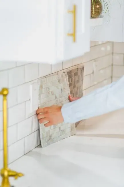 Minor Kitchen Refresh Without Moving Walls (Image Credits: Pexels)