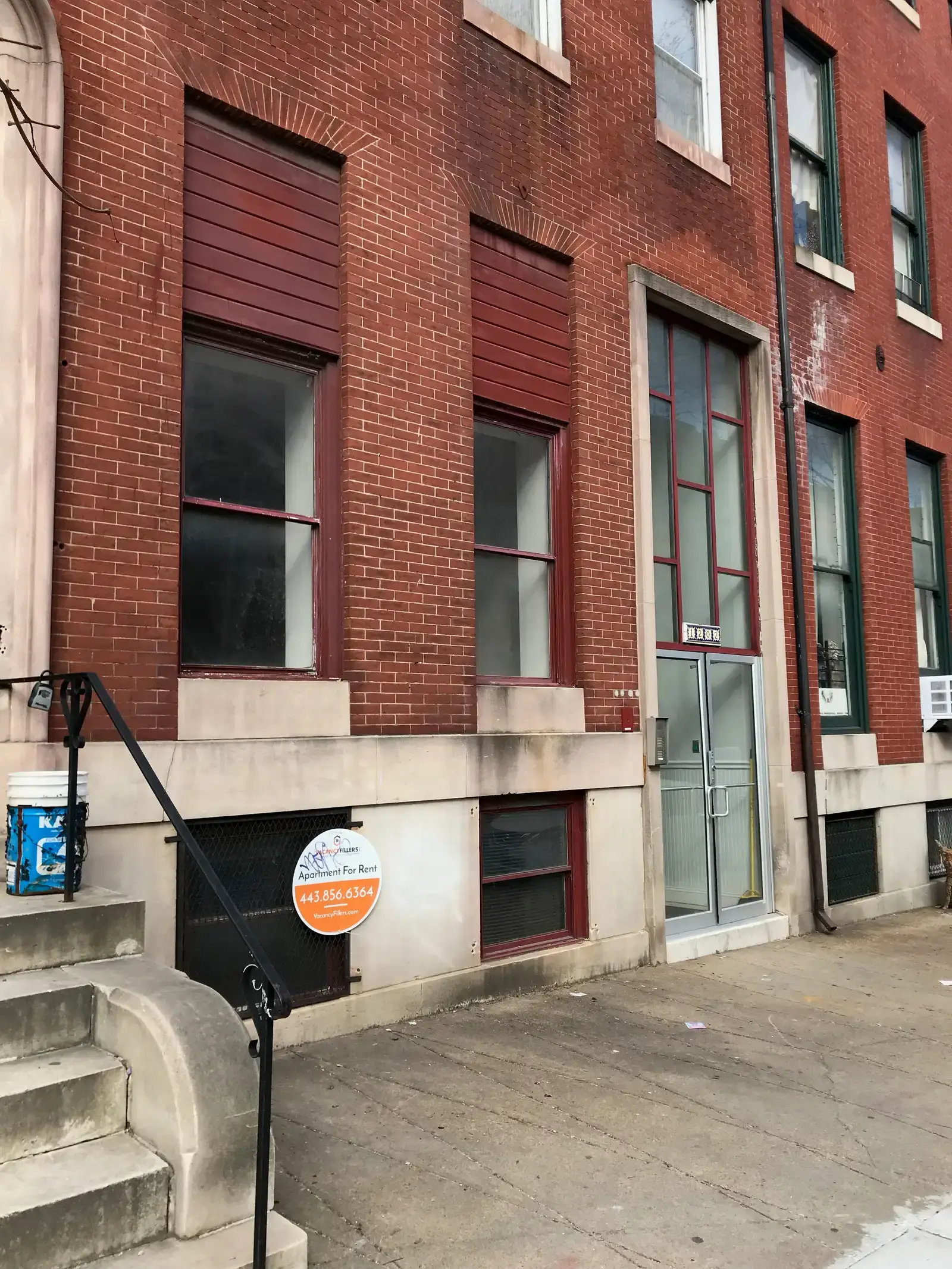 Preservation Challenges for an Aging Icon (Rowhouse with midcentury modern entrance, 1202 Saint Paul Street, Baltimore, MD 21202, CC0)
