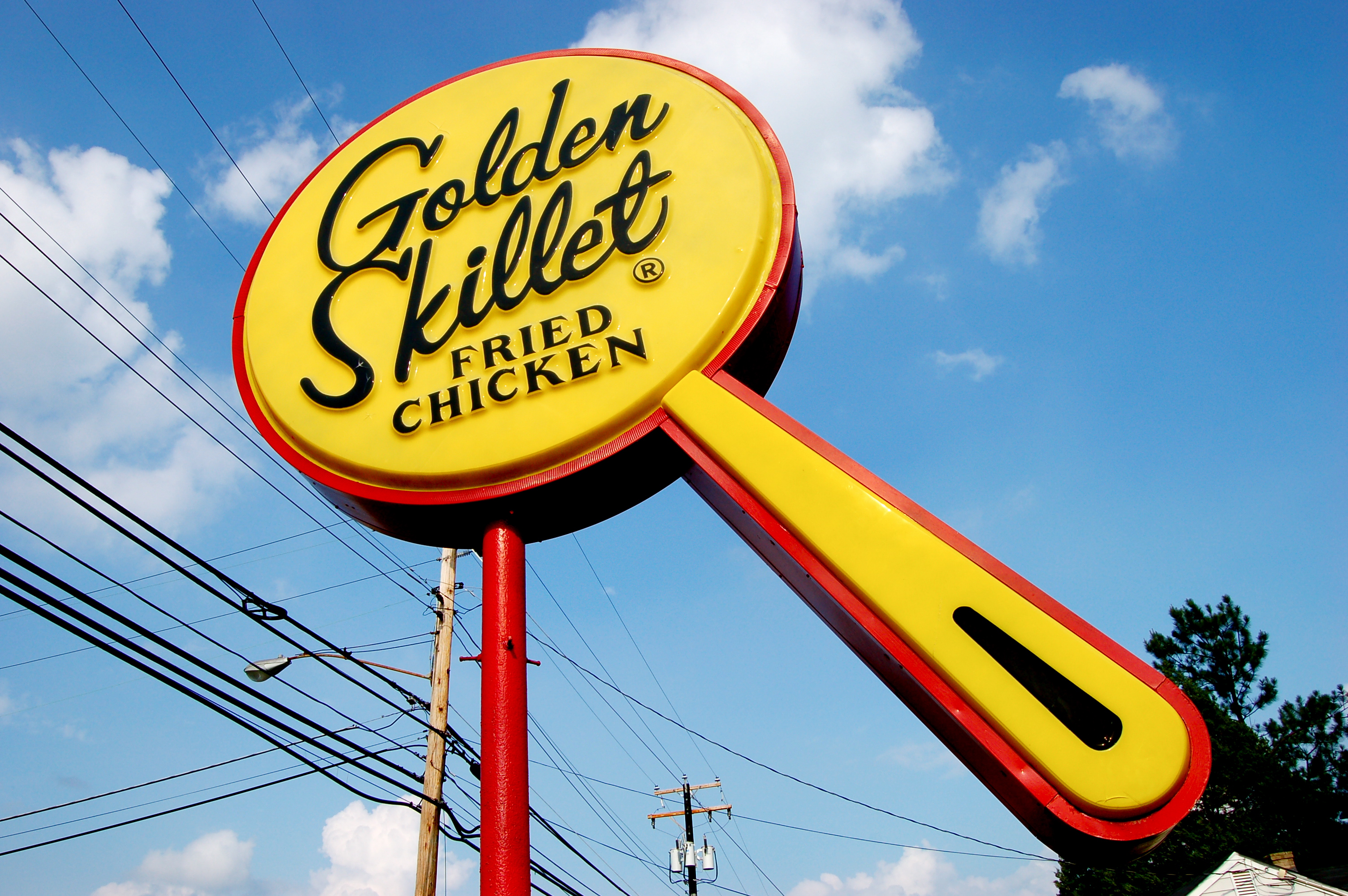 Golden Skillet: The KFC Alternative (Image Credits: Unsplash)
