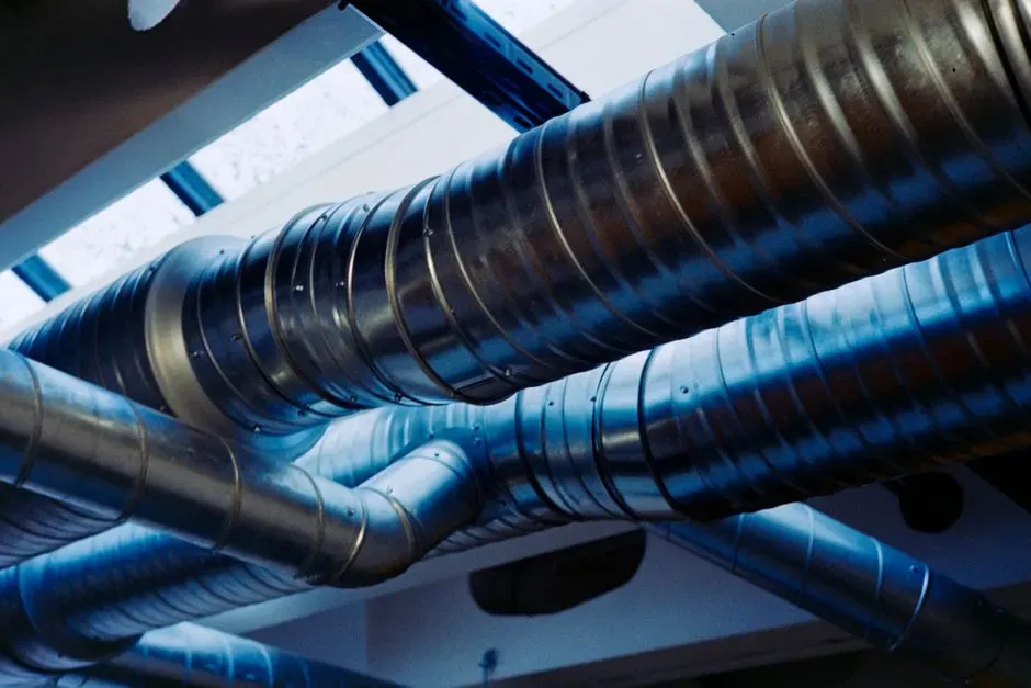 Ventilation keeps a tight, warm home from feeling stuffy or damp (Image Credits: Pexels)