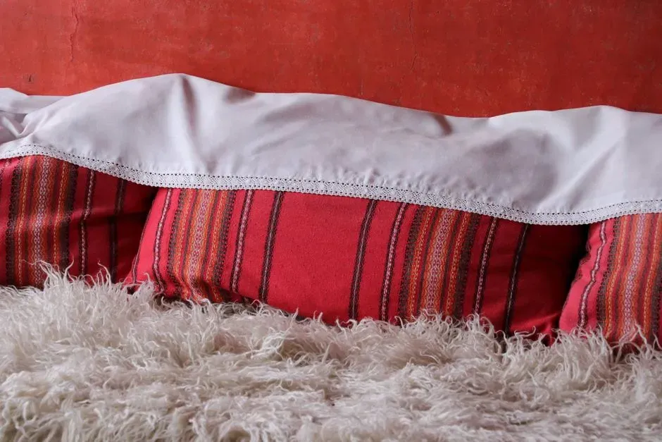 Incorporate Textiles With Texture and Pattern (Image Credits: Pexels)
