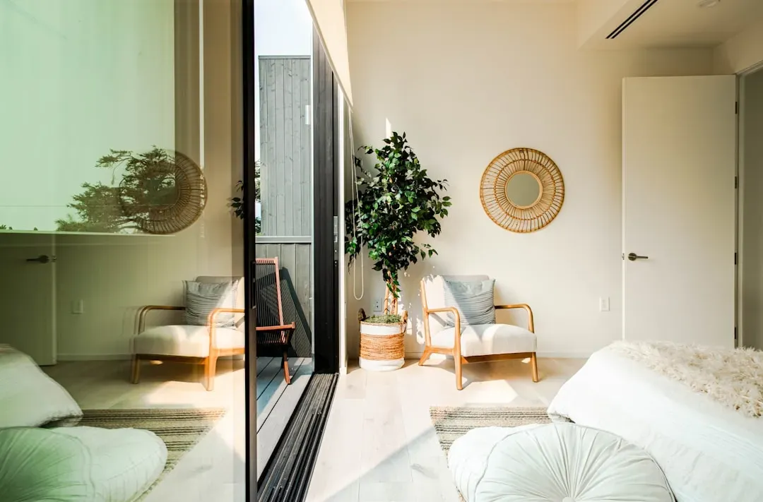 Natural light sets the emotional tone (Image Credits: Unsplash)