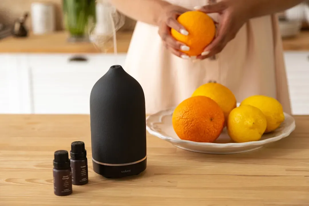 Use scent intentionally, not aggressively (Image Credits: Unsplash)