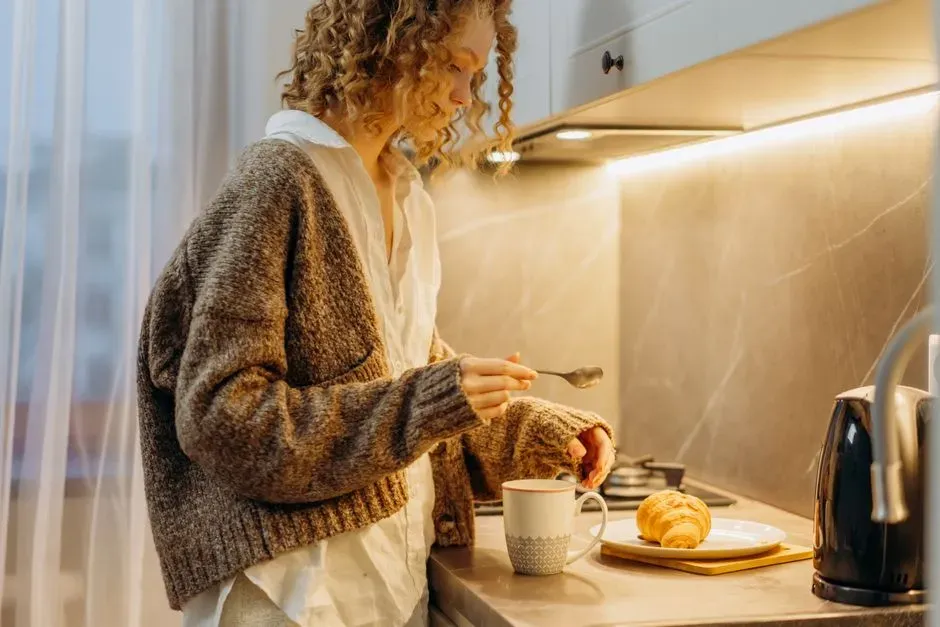 Color Temperature Affects How Food and Skin Tones Look (Image Credits: Pexels)