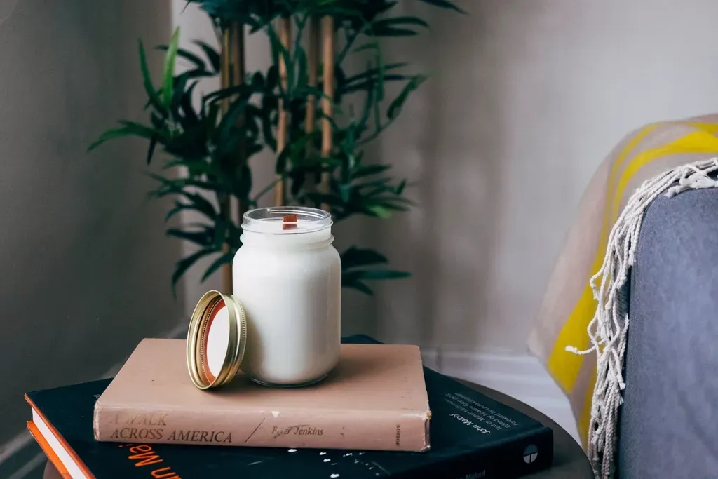 Upgrade scent with candles or diffusers (Image Credits: Rawpixel)