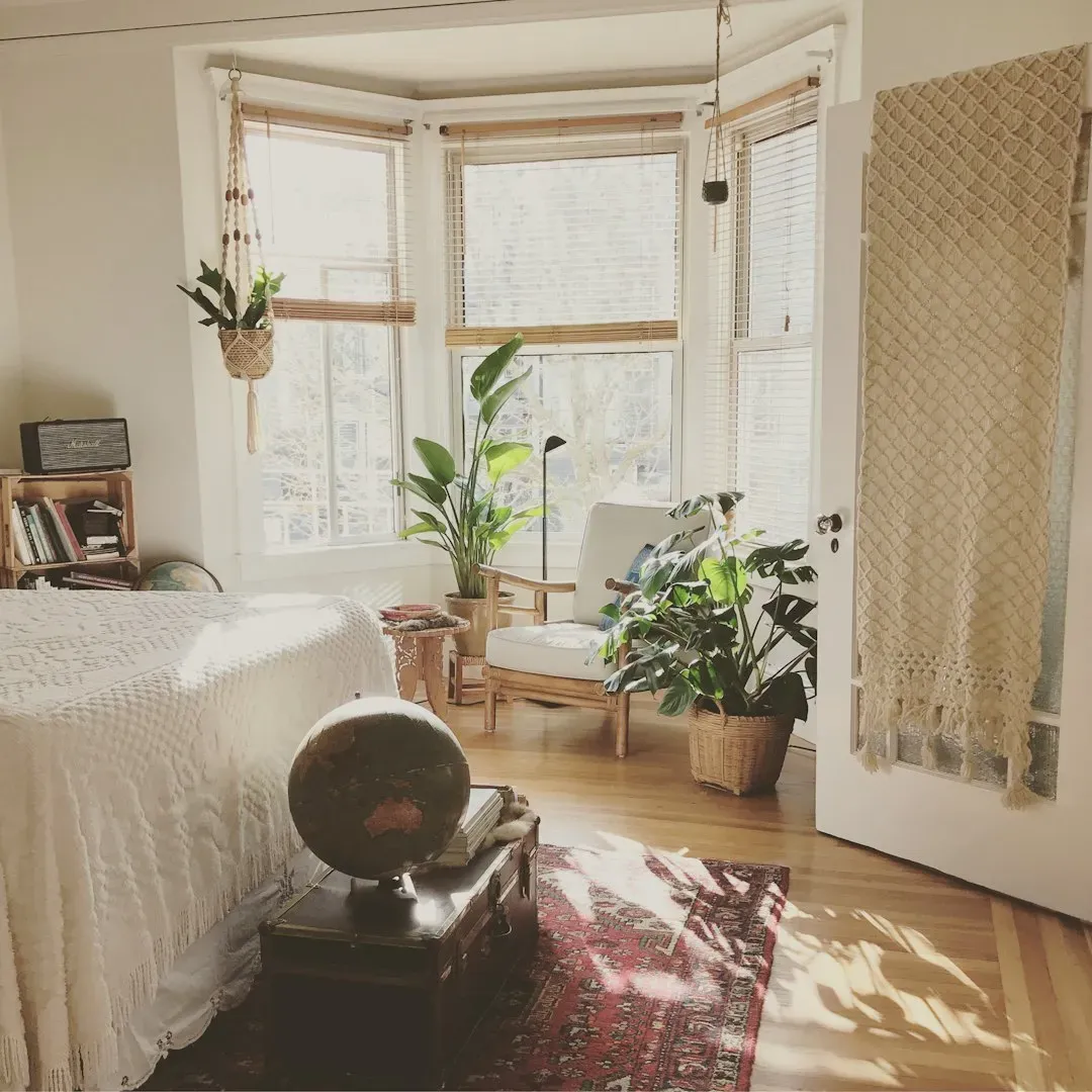 The bedroom (Image Credits: Unsplash)
