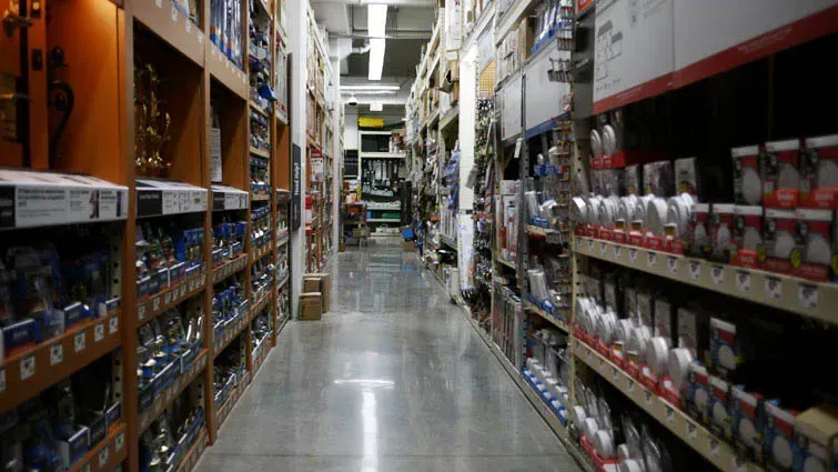 The Store Layout Is Designed to Make You Spend More (Image Credits: Wikimedia)