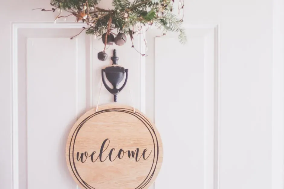 Start at the Entryway (Image Credits: Pexels)