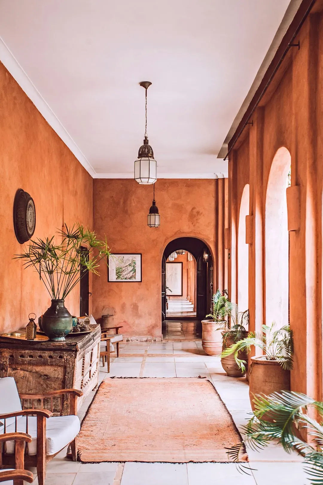 Terracotta and Clay Tones: Warmth with Character (Image Credits: Unsplash)