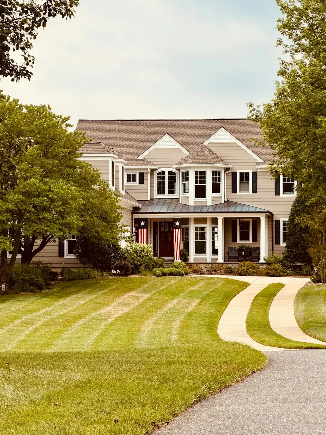 Pathways and Driveways Benefit Too (Image Credits: Unsplash)
