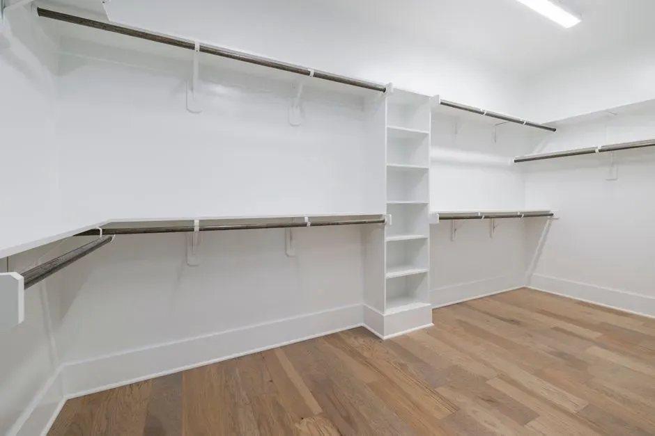 Storage that disappears into the design (Image Credits: Pexels)