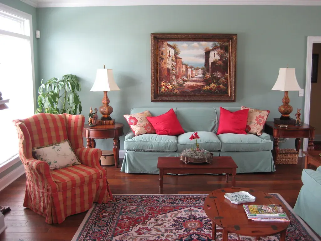 Vintage and Handcrafted Pieces Are Filling the Gap (DesignFolly, Flickr, CC BY-SA 2.0)