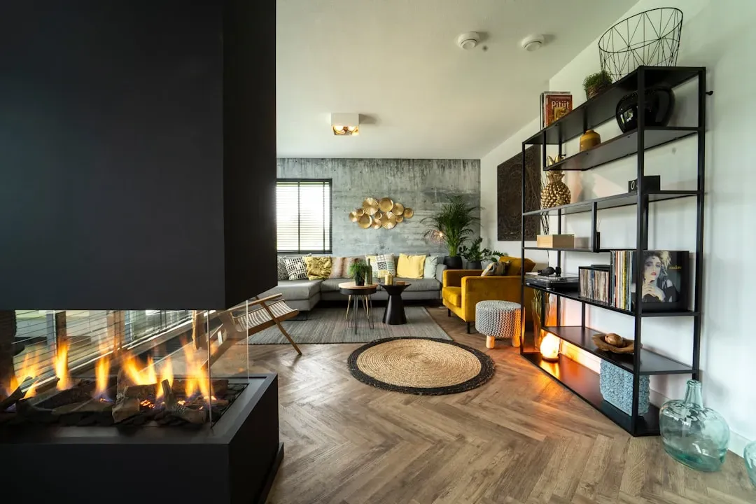 The Fireplace as an Architectural Anchor (Image Credits: Unsplash)