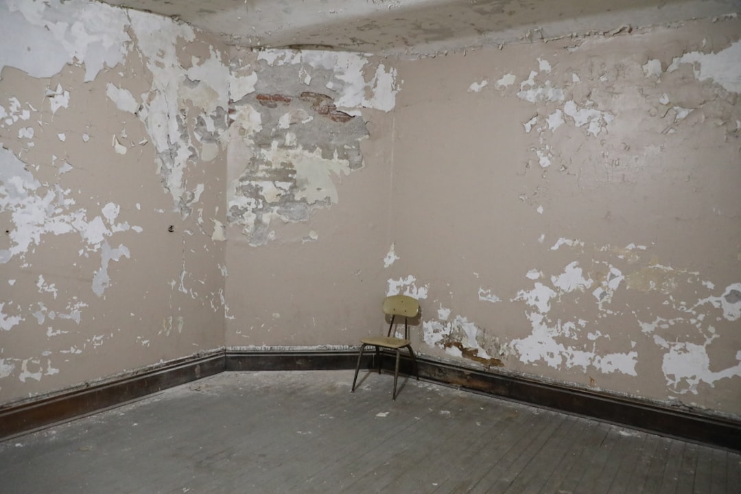 Poor Ventilation Creates a Perfect Storm (image credits: Gallery Image)