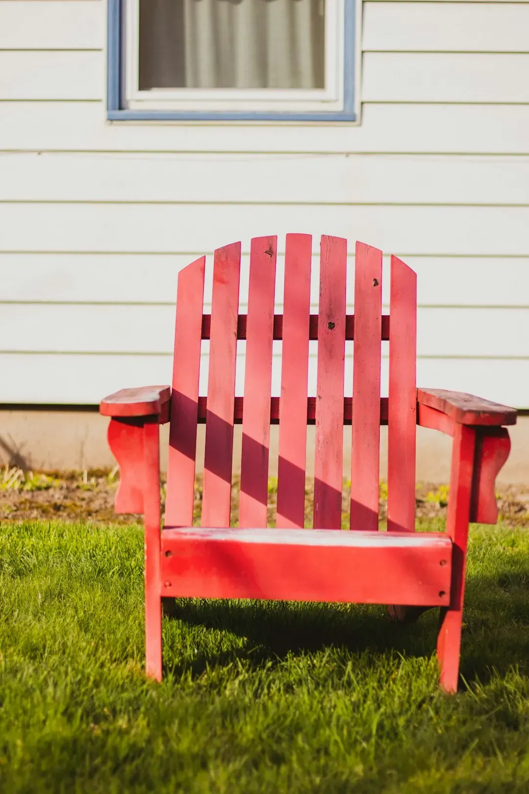 Front Yards Designed for Sitting, Not Just Viewing (Image Credits: Unsplash)